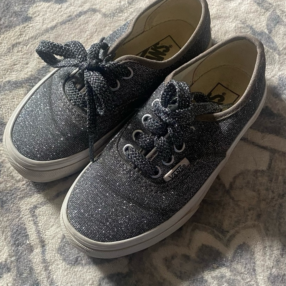 Vans Kids Glitter Low-Top Sneakers in Silver